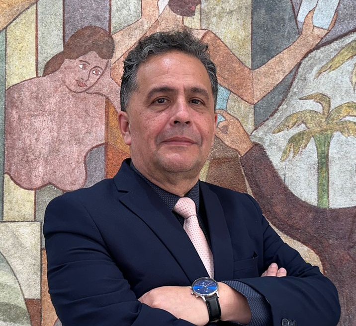 Mg. Carlos Enrique Fernández García