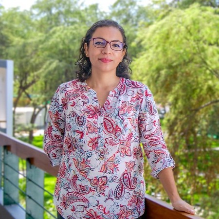 Mg. Shirley Cortez González